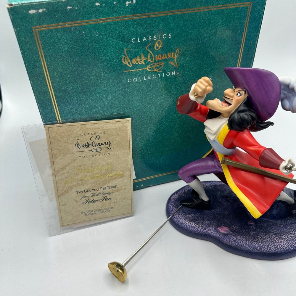 WDCC Peter Pan Captain Hook Figurine I've Got You This Time Broken Sword COA